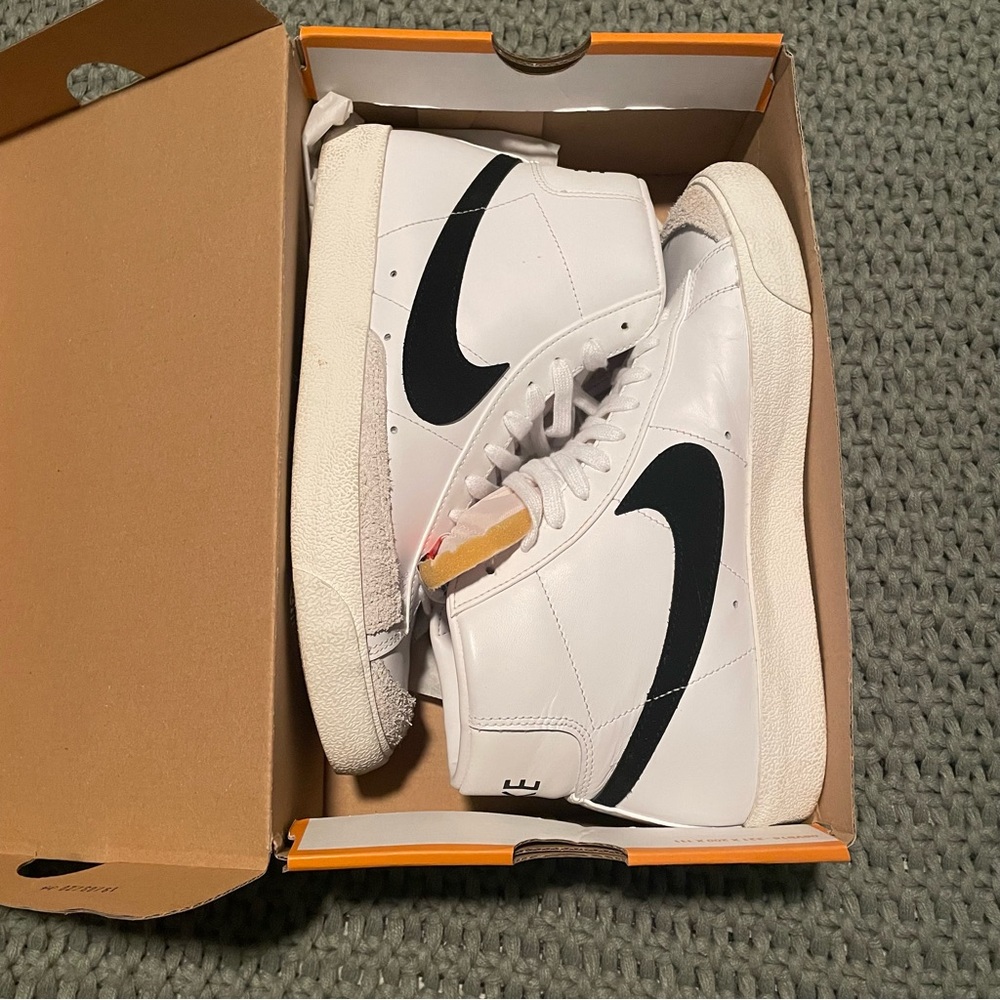 Nike Blazers Size 11